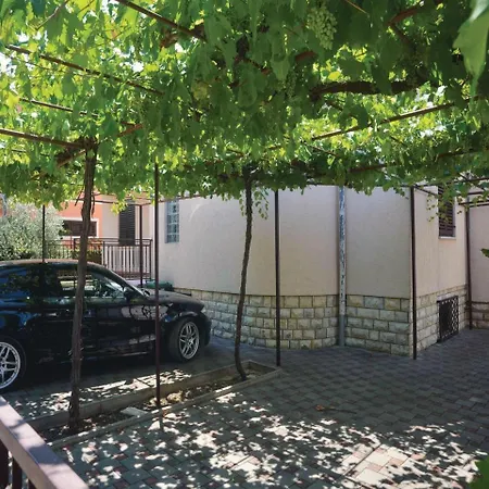 Three-bedroom In Apartment Biograd Na Moru