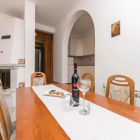 Three-bedroom In Biograd Na Moru